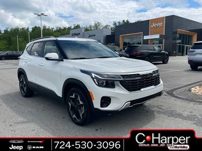 Used 2025 Kia Seltos EX w/ EX Sunroof Package