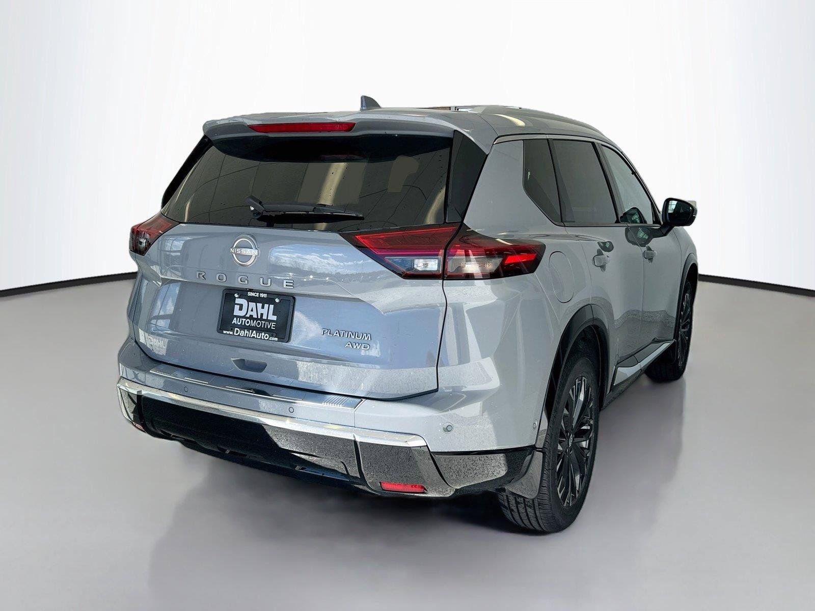 Used 2024 Nissan Rogue Platinum w/ Platinum Premium Package AWD/4WD image 13