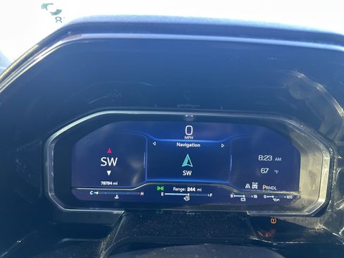 Used 2024 Chevrolet Silverado 2500 LT image 7