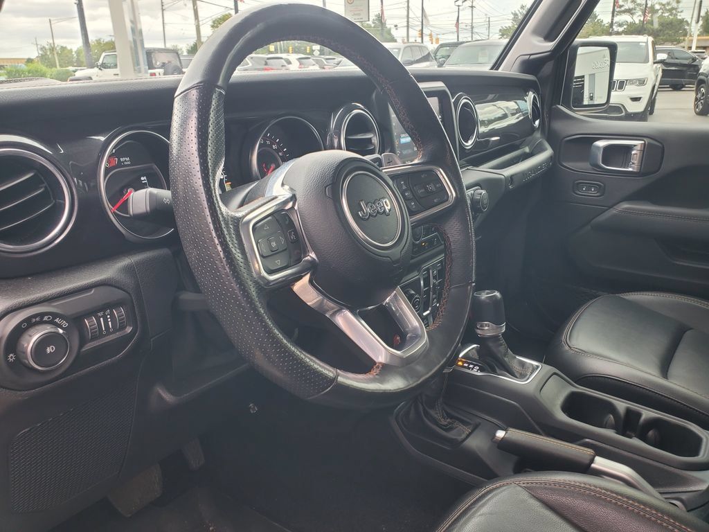 Used 2021 Jeep Wrangler Unlimited Rubicon w/ Dual Top Group AWD/4WD image 8