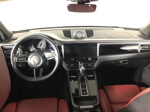 Certified 2023 Porsche Macan Turbo AWD/4WD image 25
