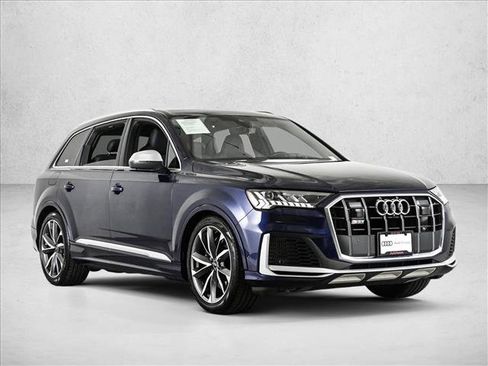 Used 2022 Audi SQ7 Premium Plus w/ SQ7 Executive Package AWD/4WD image 3