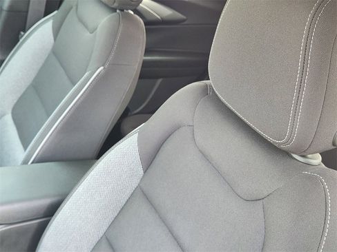 Certified 2023 Chevrolet TrailBlazer LT w/ Convenience Package image 16