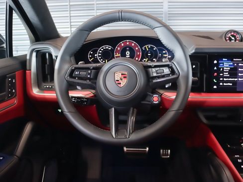 New 2026 Porsche Cayenne Turbo GT image 13