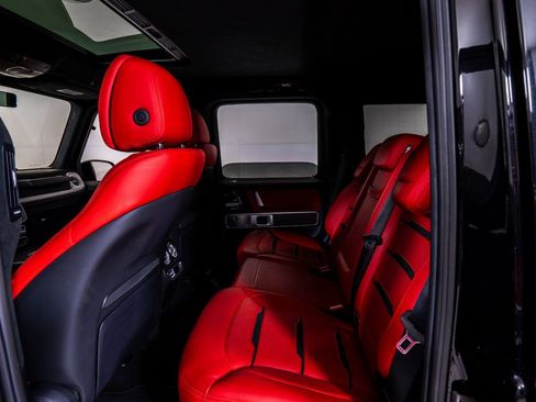 Used 2022 Mercedes-Benz G 63 AMG 4MATIC w/ AMG Night Package image 22