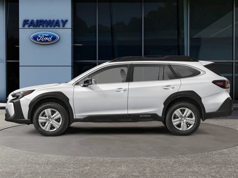 Used 2025 Subaru Outback w/ Popular Package #1A AWD/4WD image 3