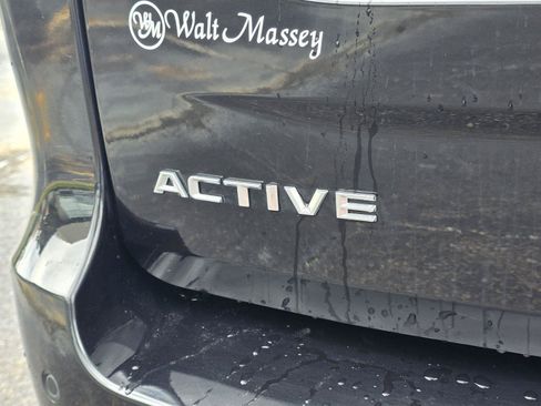 Used 2025 Ford Expedition Max Active AWD/4WD image 37