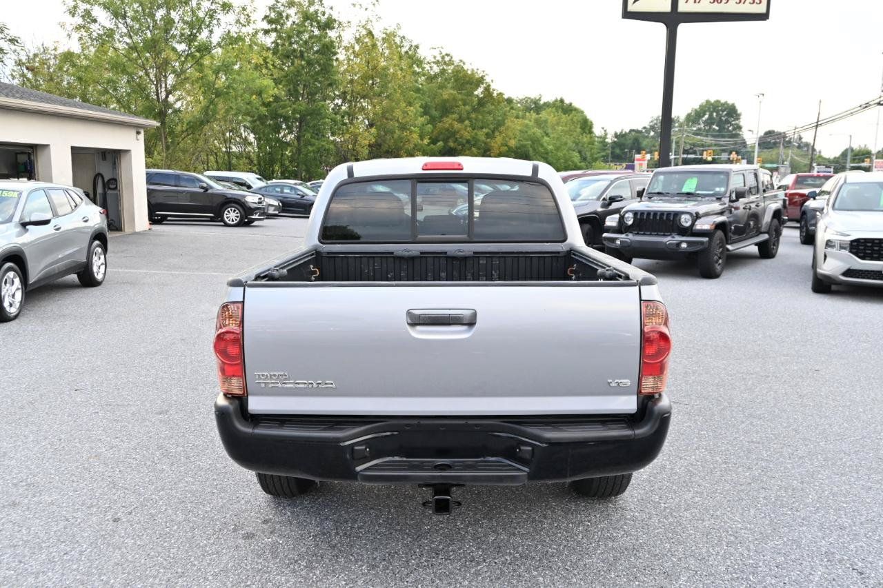 Used 2014 Toyota Tacoma 4x4 Double Cab w/ Convenience Package image 8