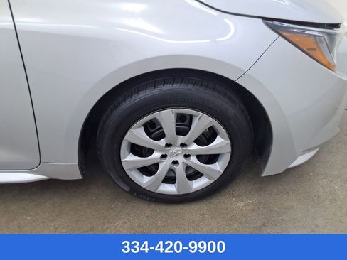 Used 2024 Toyota Corolla LE image 22