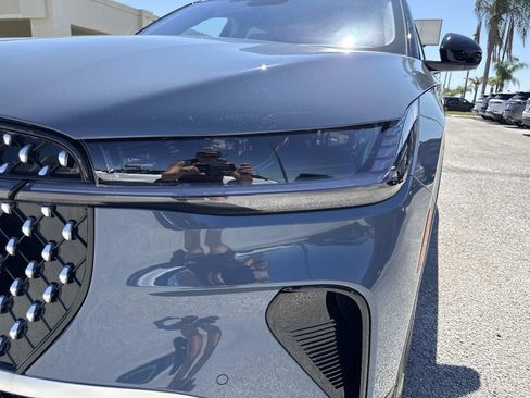 New 2026 Lincoln Nautilus Premier w/ Equipment Group 102A AWD/4WD image 9