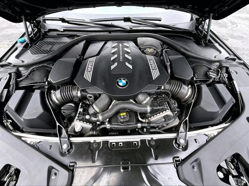 Used 2023 BMW M850i xDrive Coupe w/ M Sport Professional Package image 31