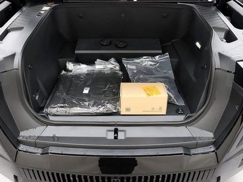 New 2026 GMC Sierra EV Elevation image 28