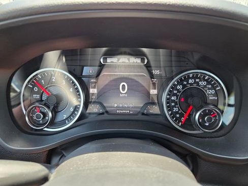 Certified 2024 RAM 1500 Big Horn RWD image 29