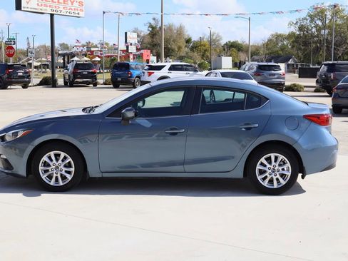 Used 2016 MAZDA MAZDA3 i Sport w/ Preferred Equipment Package image 5
