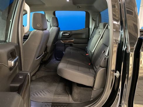 Used 2022 Chevrolet Silverado 1500 RST image 11
