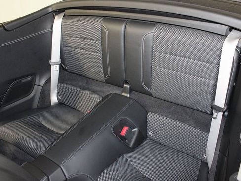 Used 2021 Porsche 911 Turbo image 38