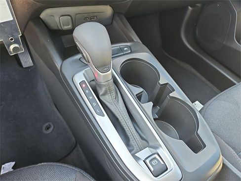 Used 2025 Chevrolet Trax LS image 15