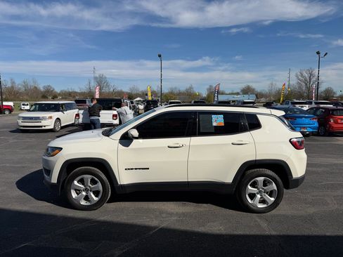 Used 2020 Jeep Compass Latitude w/ Cold Weather Group image 8