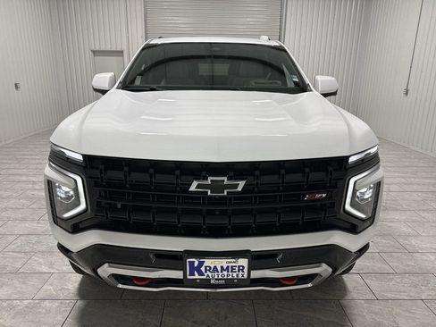 New 2026 Chevrolet Suburban Z71 w/ Z71 Off-Road Package AWD/4WD image 32