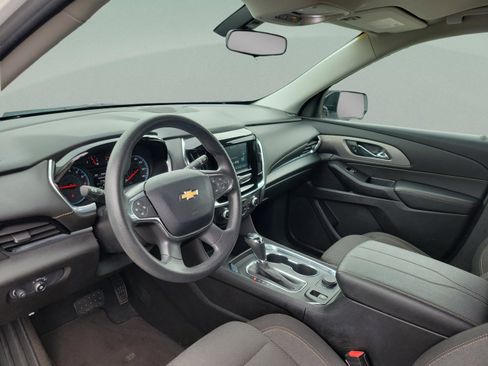 Used 2019 Chevrolet Traverse LS image 7
