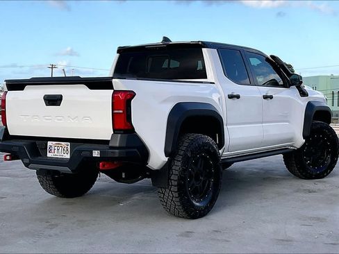 Used 2024 Toyota Tacoma 4x4 Double Cab Hybrid image 22