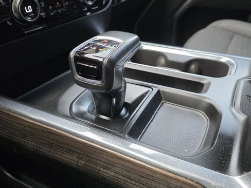 Used 2022 Chevrolet Silverado 1500 LT Trail Boss w/ Convenience Package II image 19