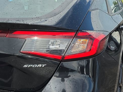 Certified 2024 Honda Civic Sport image 8