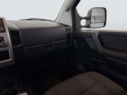 Used 2013 Nissan Titan PRO-4X w/ Pro-4x Premium Utility Pkg AWD/4WD image 19