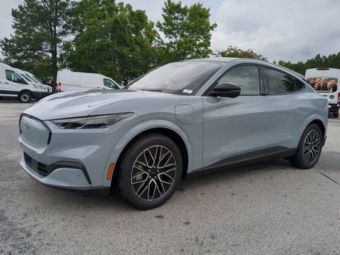 New 2025 Ford Mustang Mach-E Premium image 7