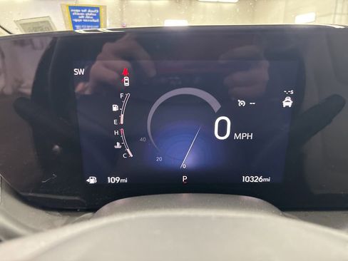 Used 2024 Buick Encore GX Preferred w/ Comfort Package AWD/4WD image 23