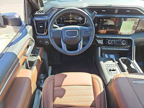 New 2026 GMC Sierra 2500 Denali Ultimate AWD/4WD image 9