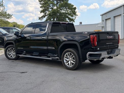 Used 2022 GMC Sierra 1500 SLT w/ SLT Convenience Package AWD/4WD image 9