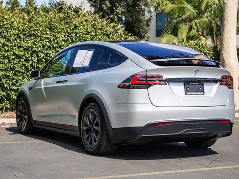 Used 2023 Tesla Model X AWD/4WD image 4