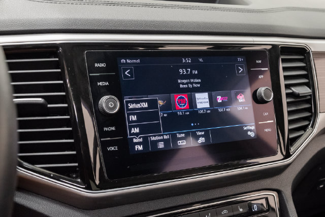 Used 2019 Volkswagen Atlas SEL AWD/4WD image 17