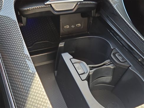 New 2026 Mercedes-Benz C 43 AMG 4MATIC Sedan image 21