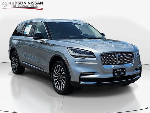 Used 2023 Lincoln Aviator AWD w/ Premium Package image 1