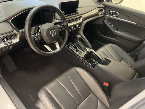 Used 2024 Acura Integra image 2