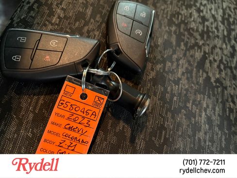 Used 2023 Chevrolet Colorado Z71 w/ Z71 Convenience Package 2 image 21