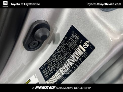 Used 2026 Toyota Corolla LE FWD image 22