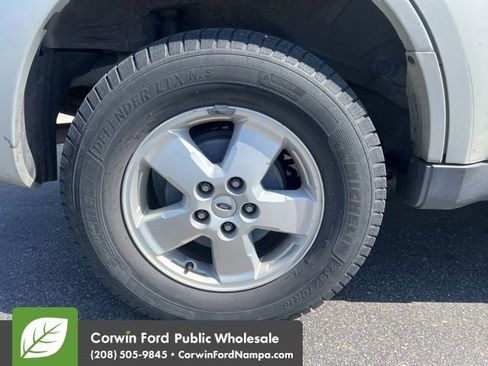 Used 2008 Ford Escape XLT FWD image 9