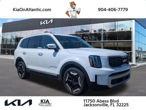 Used 2025 Kia Telluride S image 1