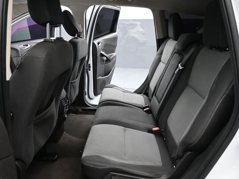 Certified 2018 Ford Escape SE FWD image 18