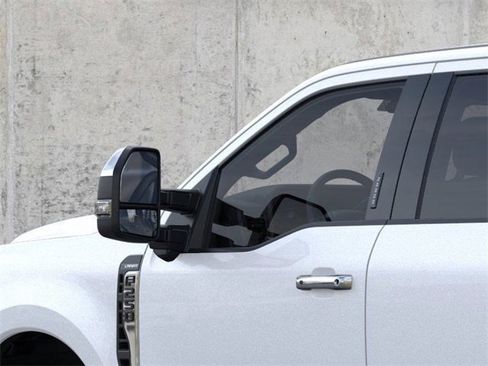 New 2026 Ford F250 Lariat w/ Lariat Premium Package image 19