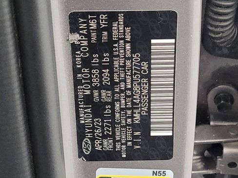 Used 2023 Hyundai Elantra SE FWD image 33