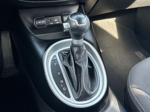 Used 2017 Kia Soul image 13