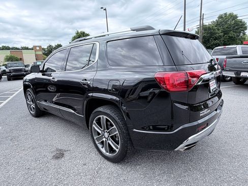 Used 2019 GMC Acadia Denali w/ Technology Package FWD image 6