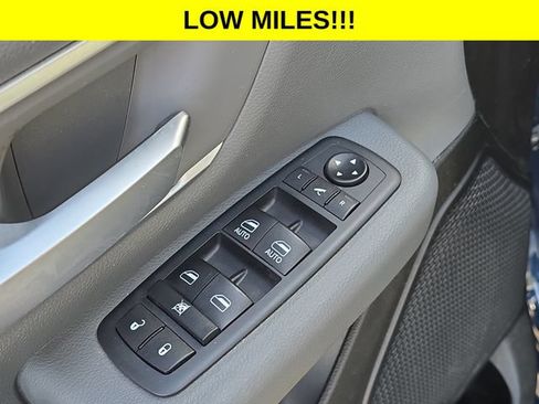 Used 2020 RAM 1500 Big Horn AWD/4WD image 11