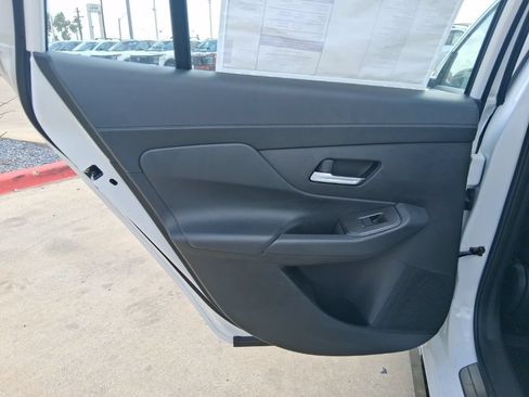 New 2026 Nissan Sentra SR w/ Floor Mat Package FWD image 26