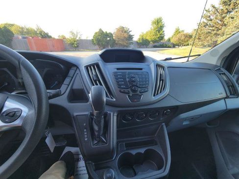 Used 2019 Ford Transit 150 XL RWD image 30