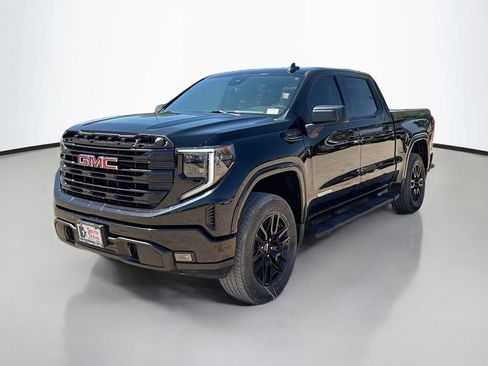 Used 2024 GMC Sierra 1500 Elevation RWD image 3